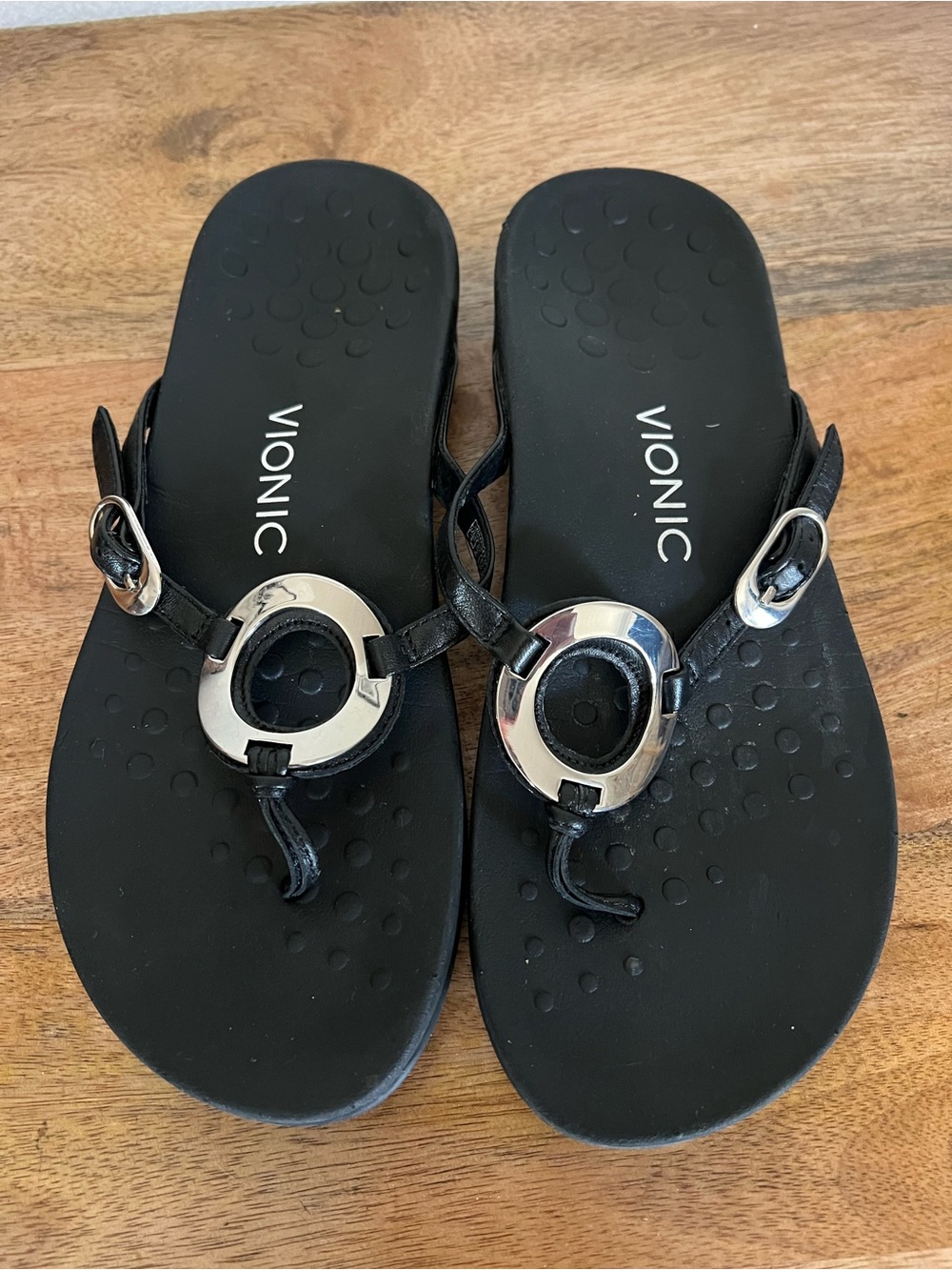 Vionic Karina Black Leather Slide Sandals Size - SZ 8